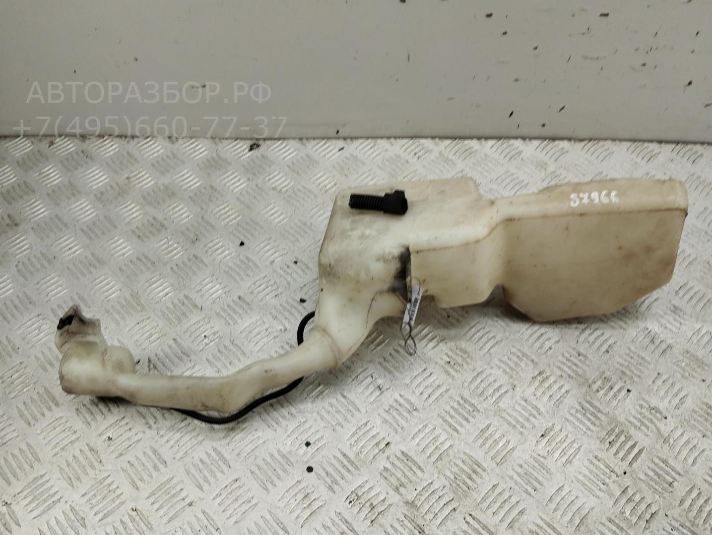 Бачок омывателя лобового стекла