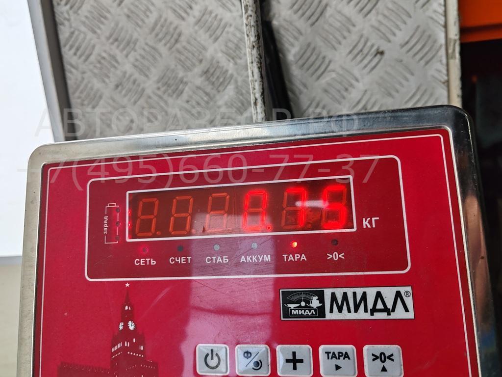 Петля двери