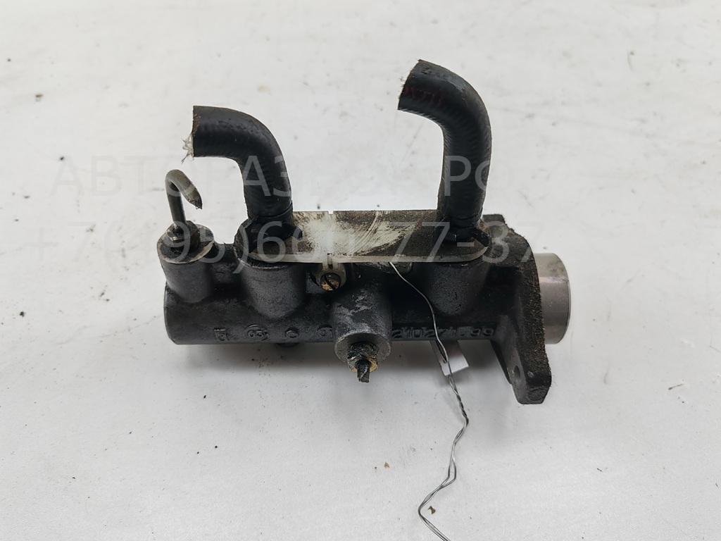 Цилиндр тормозной главный