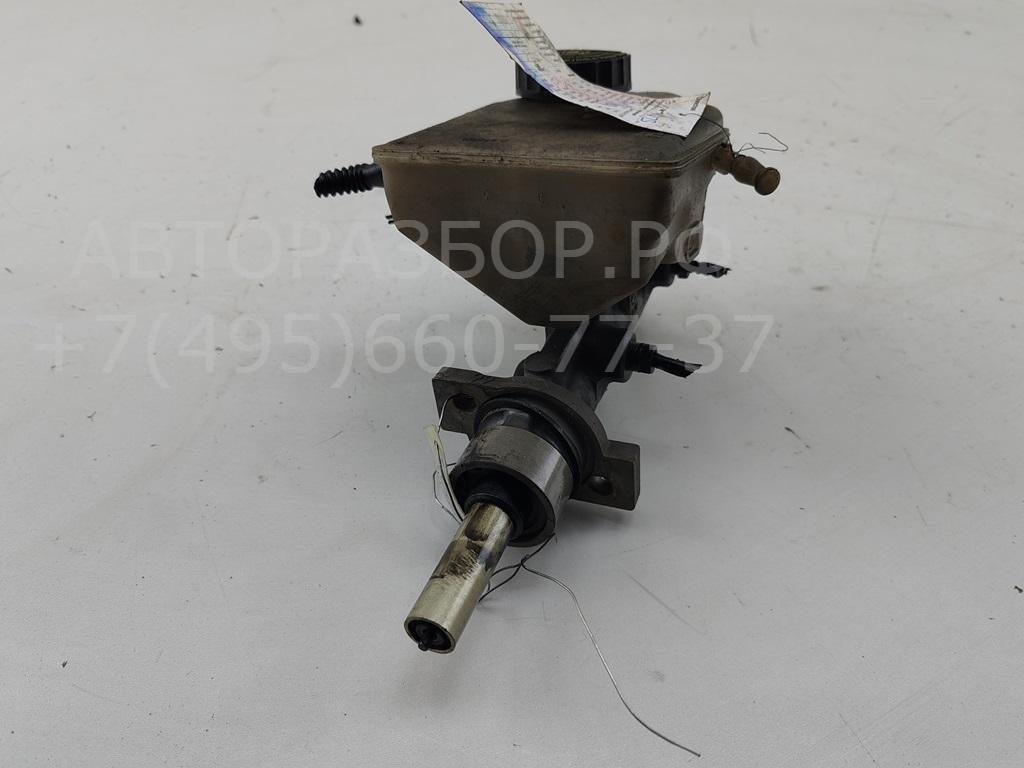 Цилиндр тормозной главный