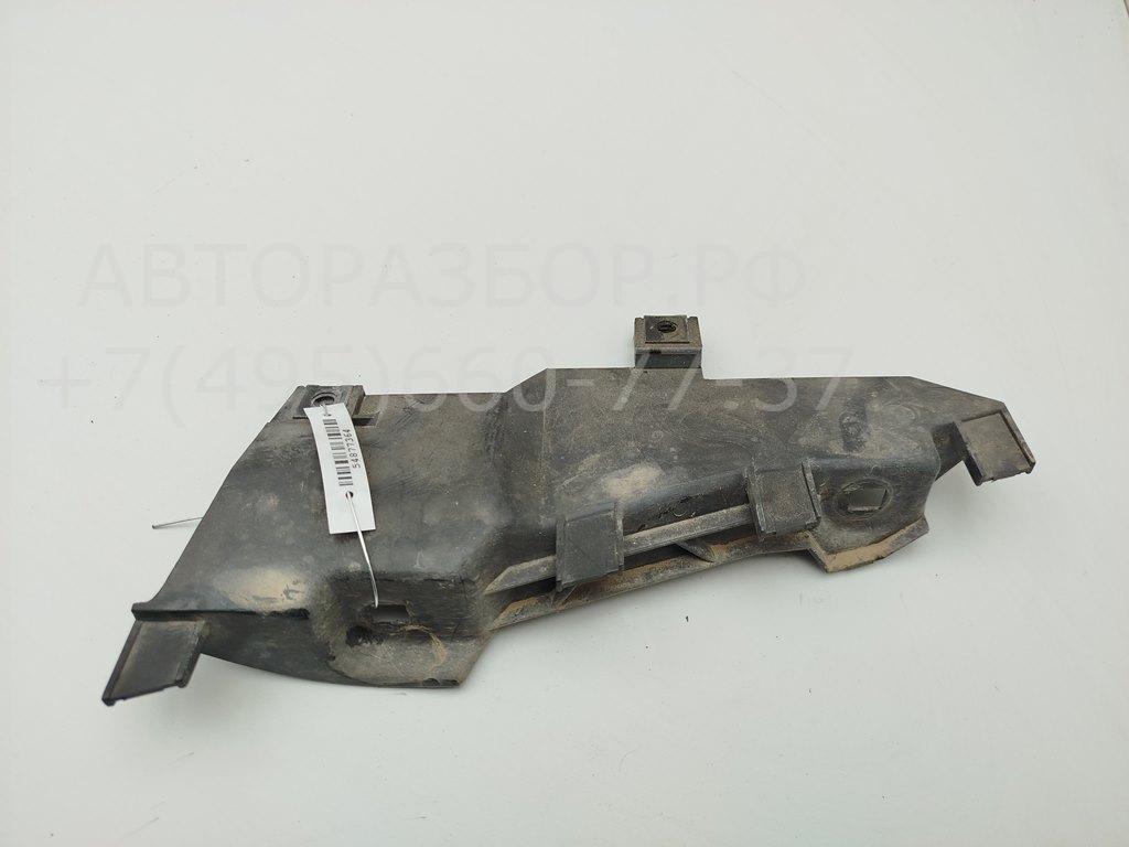 Крепеж фары