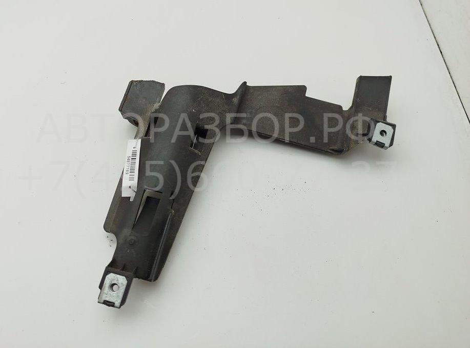 Крепеж фары