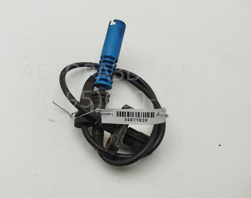 Датчик ABS передний