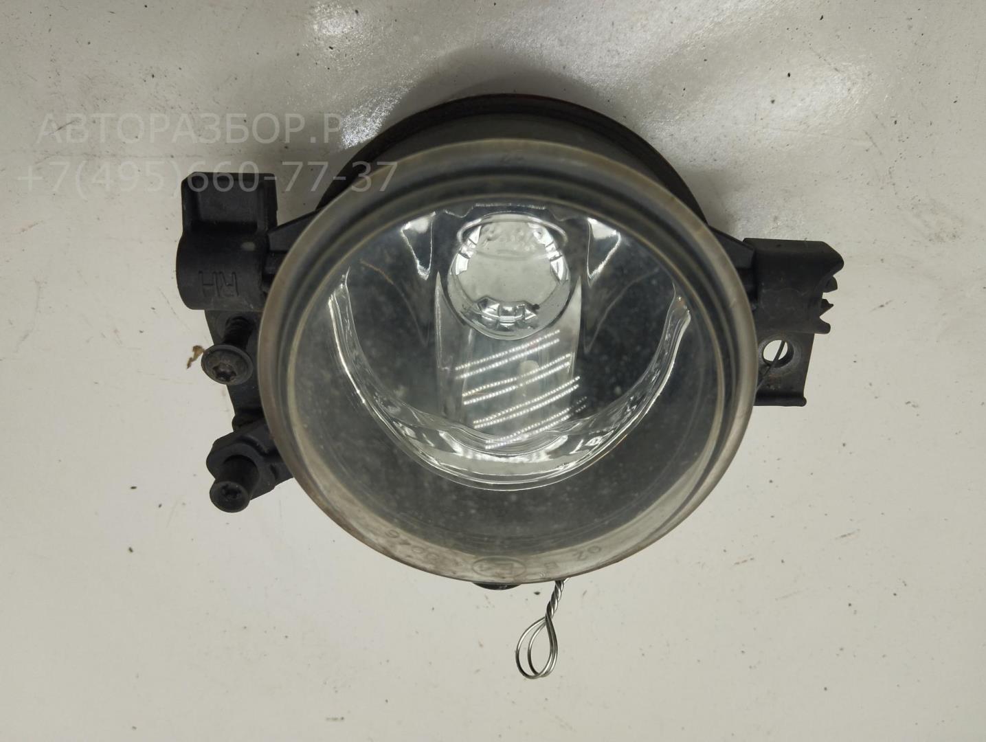 Фара противотуманная правая