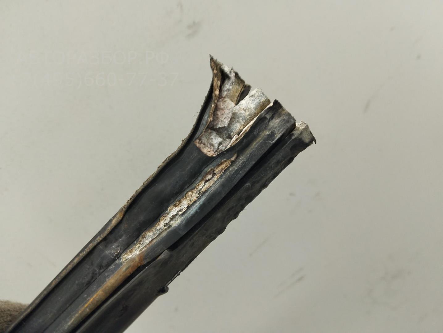 Уплотнитель двери