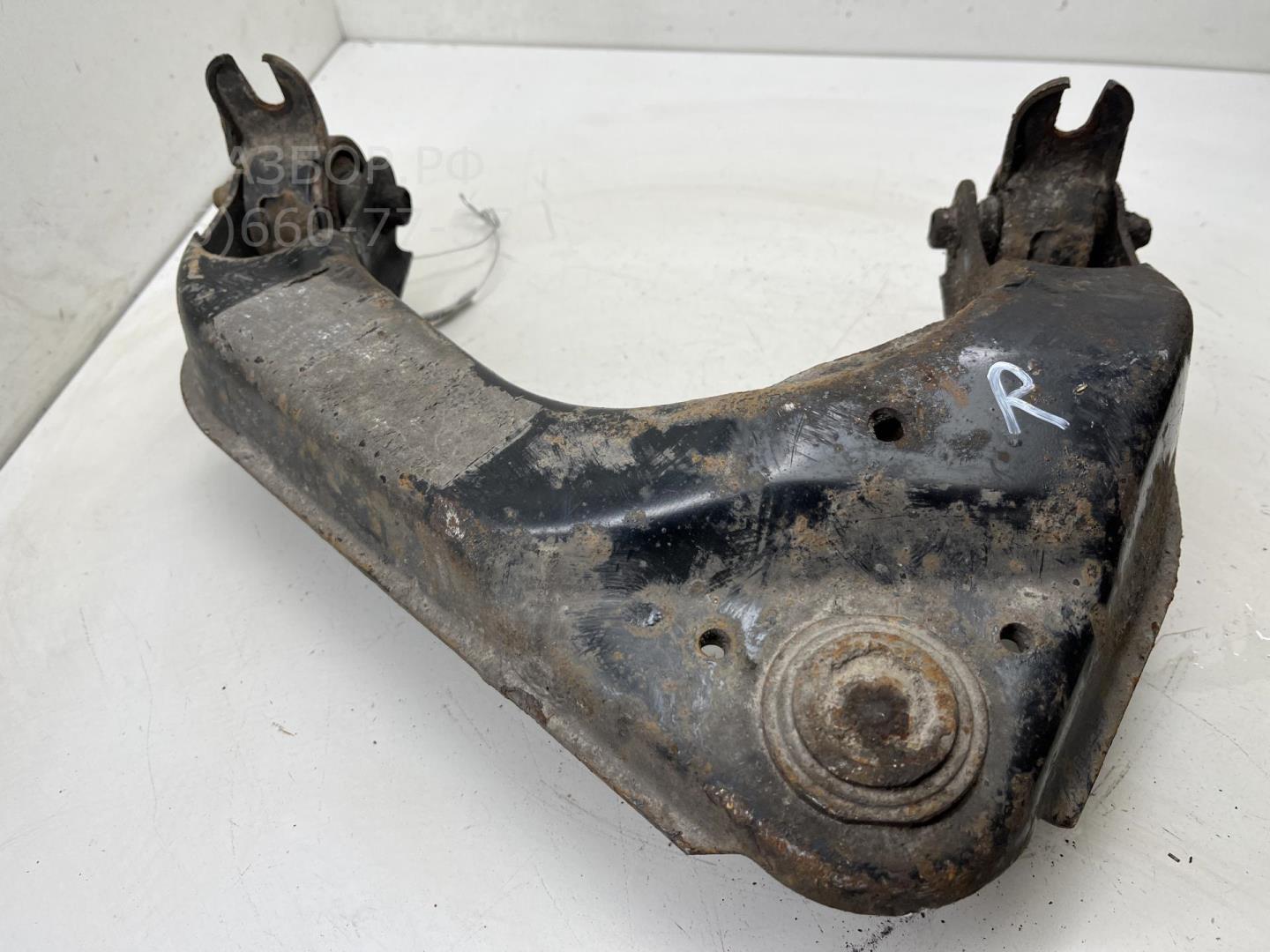 Рычаг задний правый