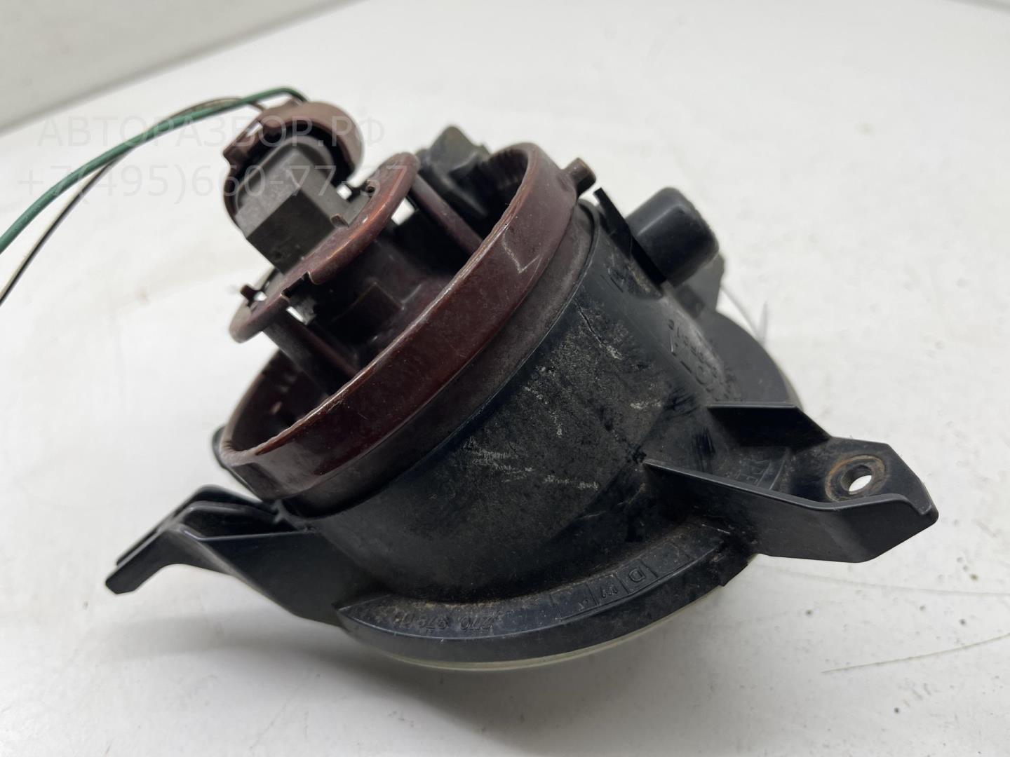 Фара противотуманная правая