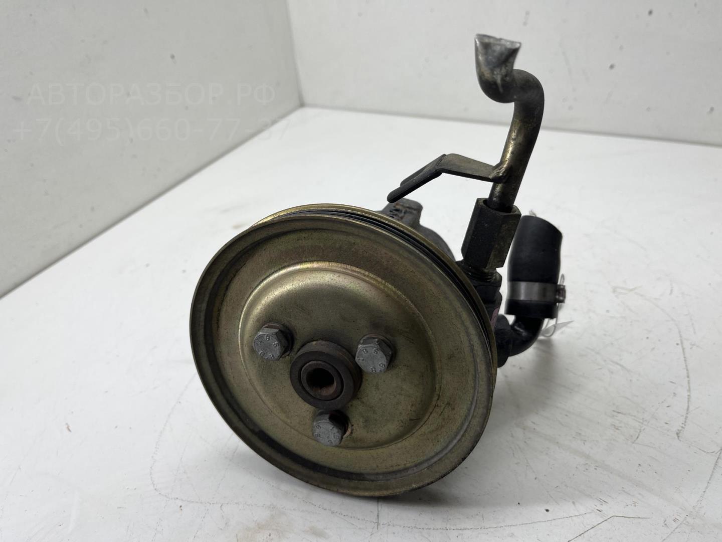 Насос ГУР (гидроусилитель руля)