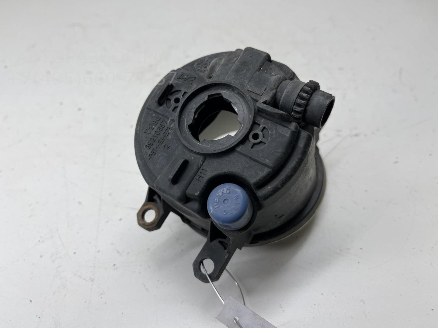 Фара противотуманная левая