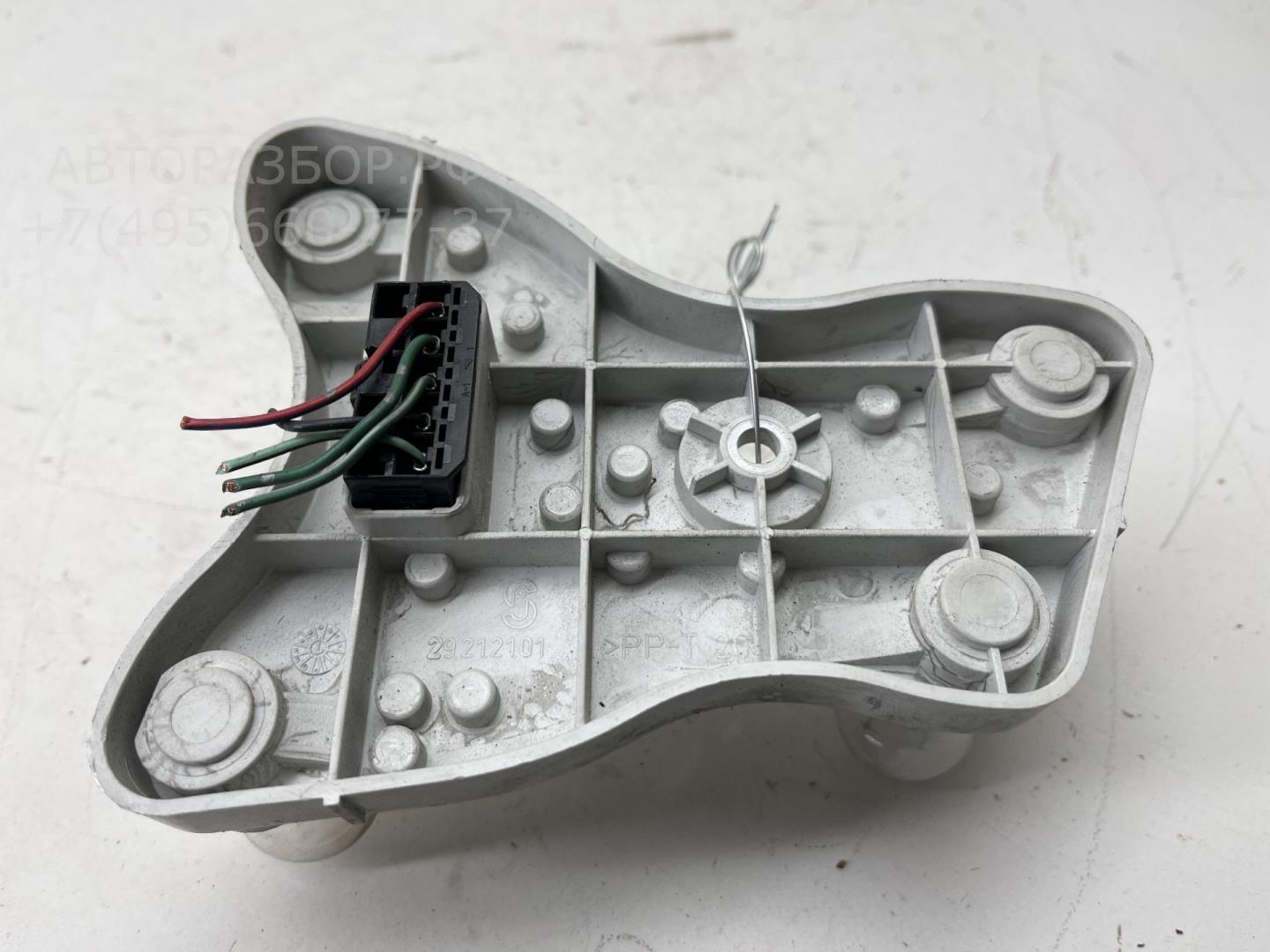 Плата заднего фонаря левого