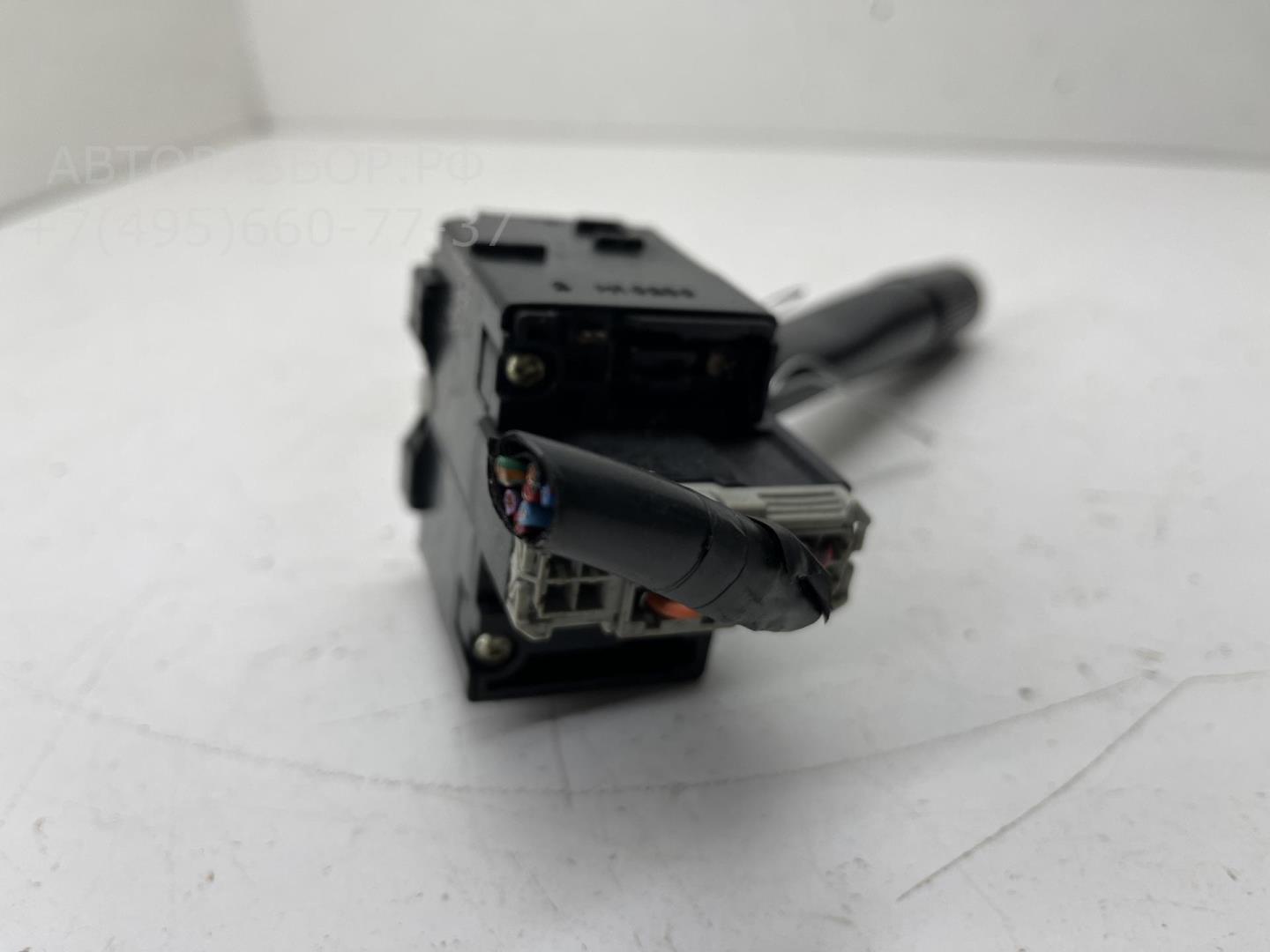 Переключатель поворотов подрулевой