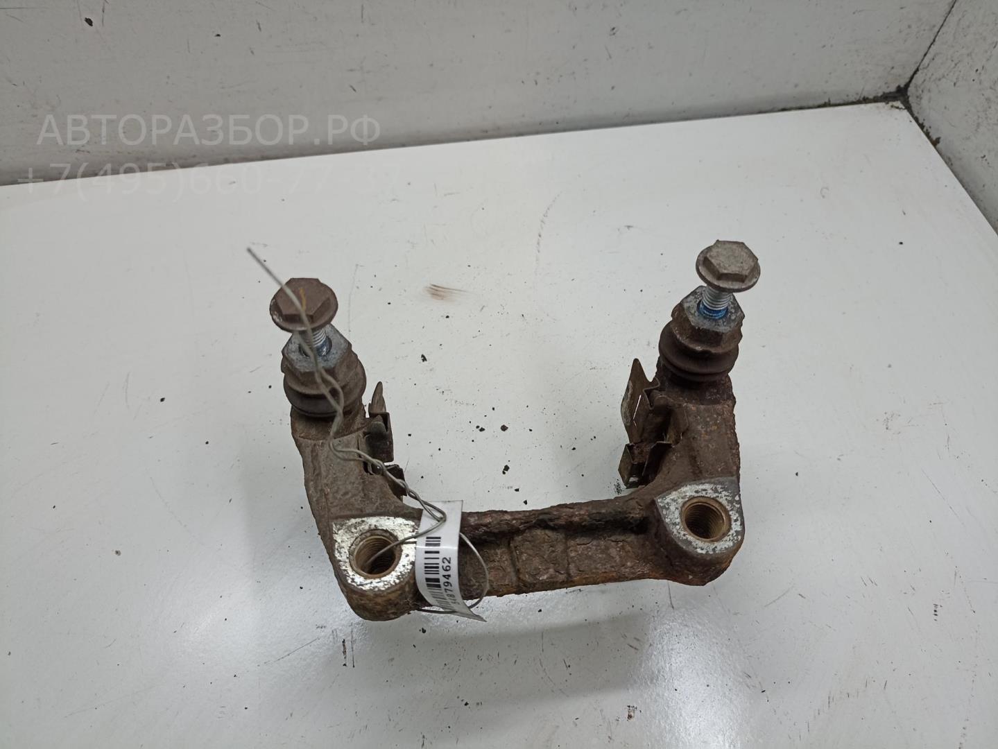 Скоба суппорта заднего