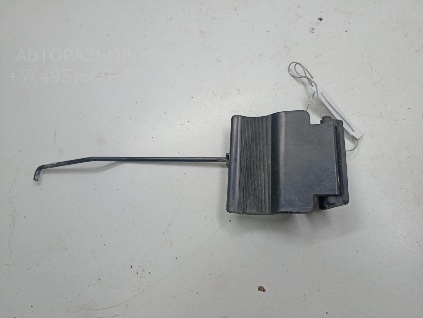 Ручка открывания капота