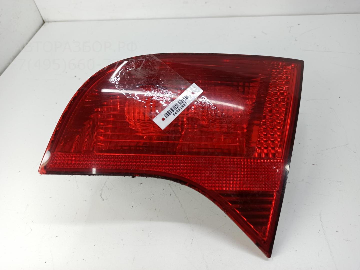 Фонарь задний внутренний правый