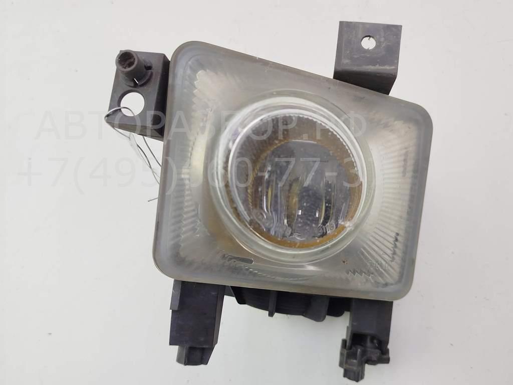 Фара противотуманная левая
