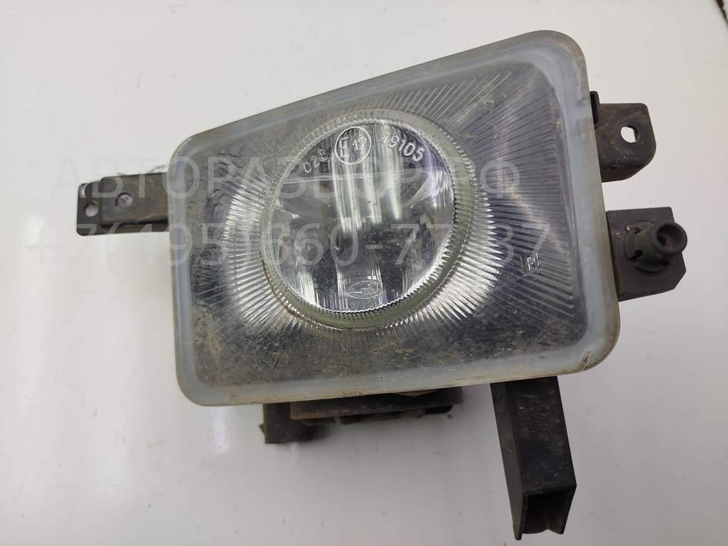 Фара противотуманная правая