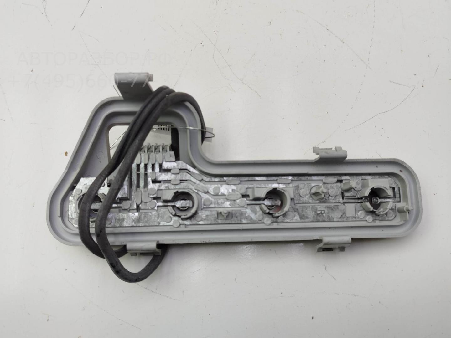 Плата заднего фонаря правого