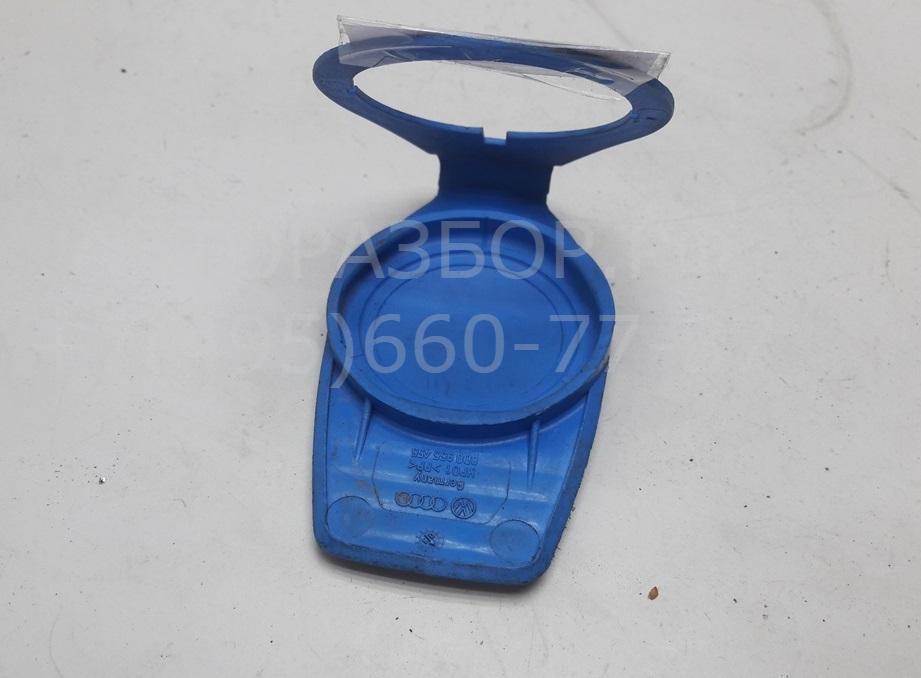 Крышка бачка омывателя