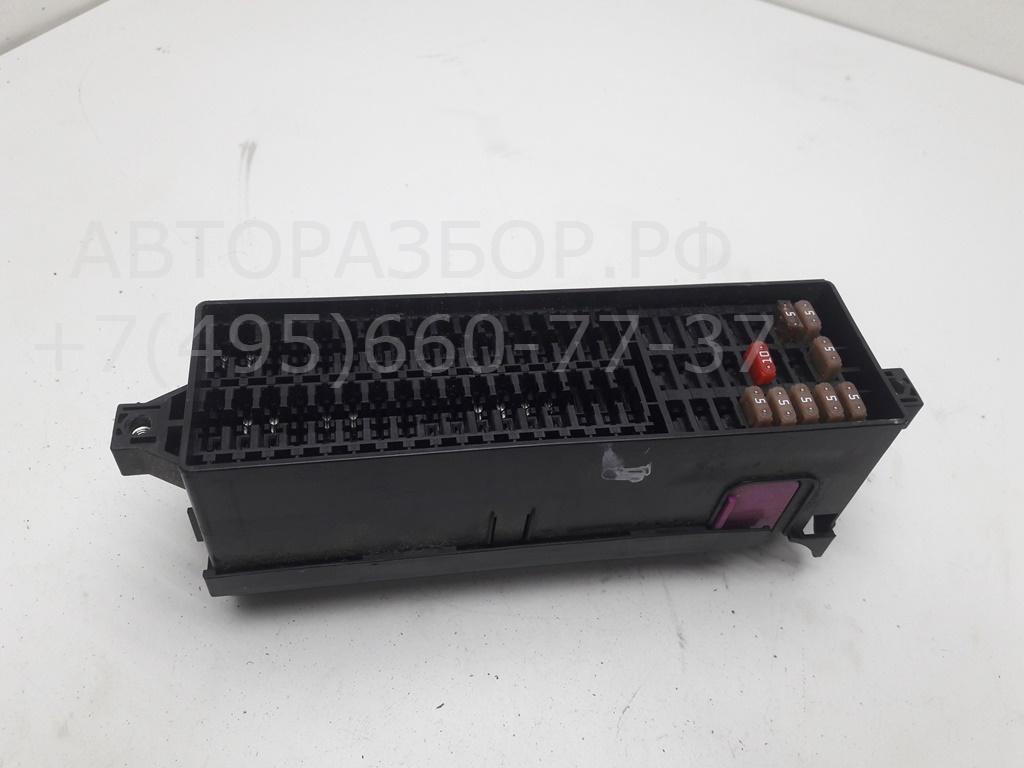 Блок предохранителей