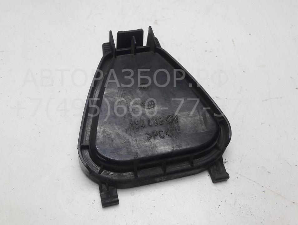 Крышка фары левой