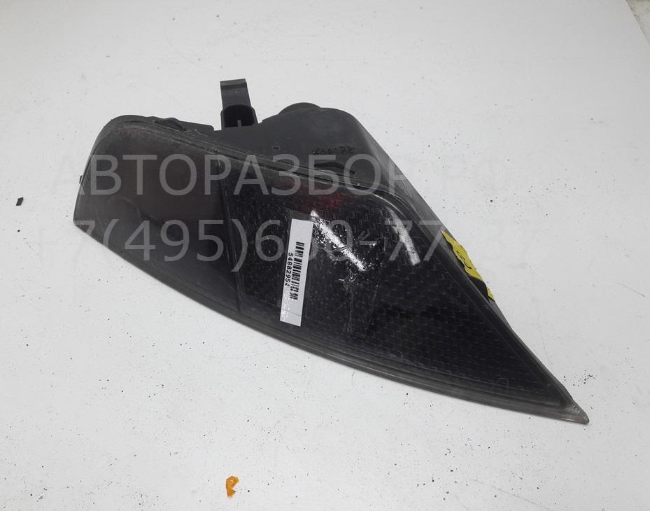 Отражатель в бампер задний правый