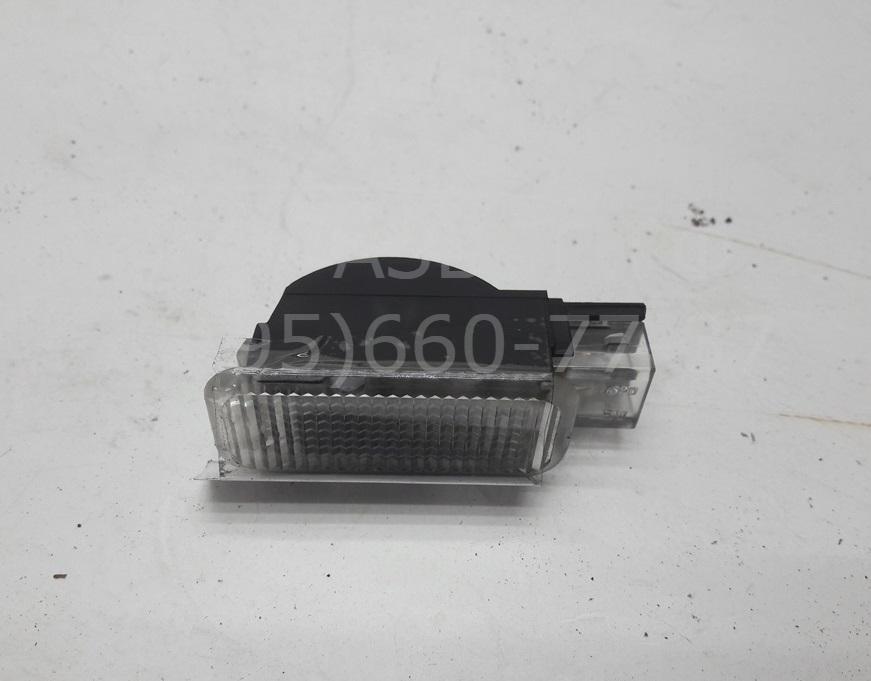 Плафон салонный