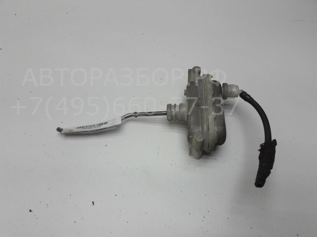 Активатор замка багажника