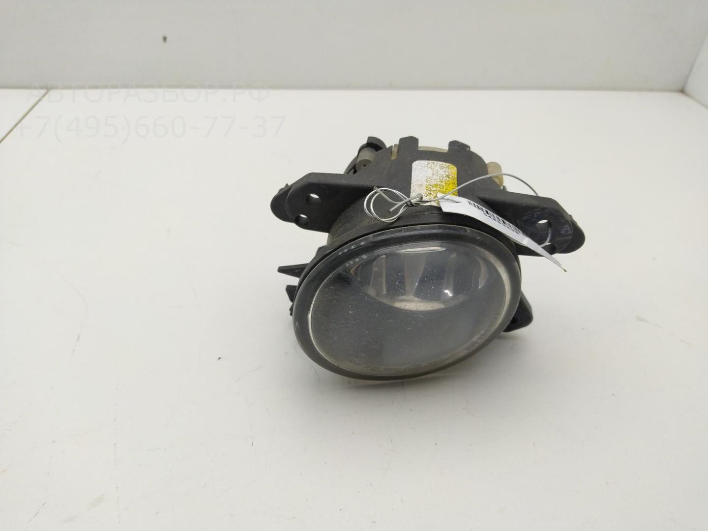 Фара противотуманная правая