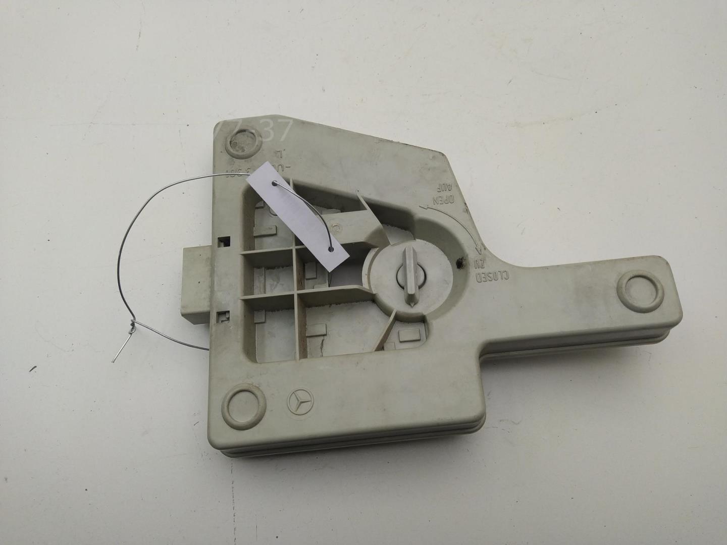 Плата заднего фонаря левого