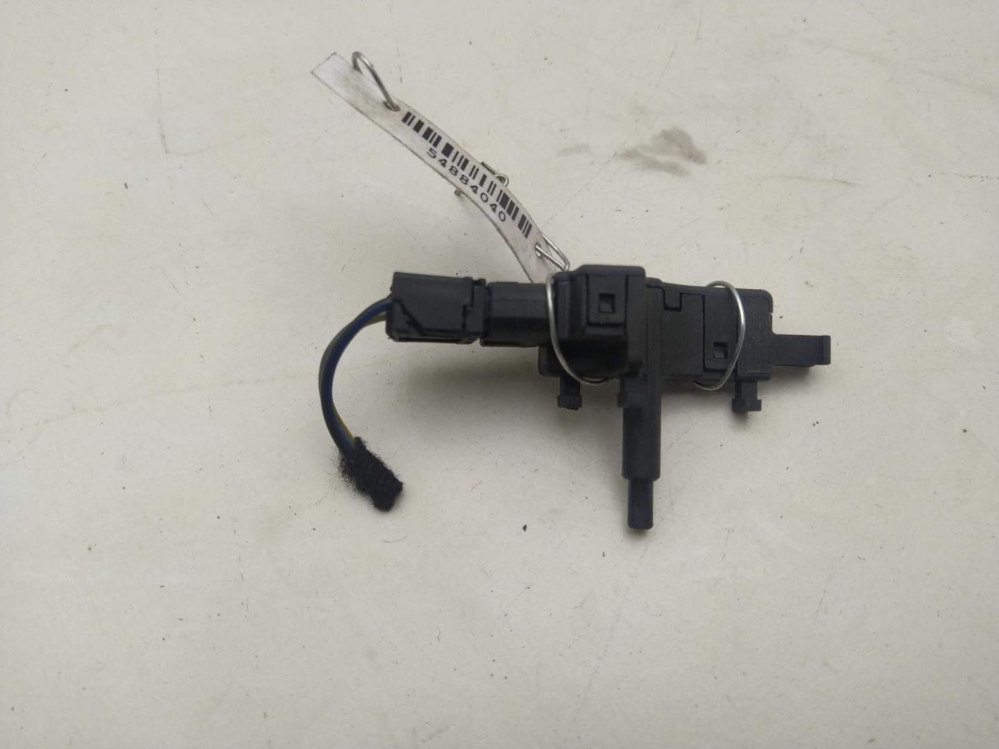 Датчик включения заднего хода