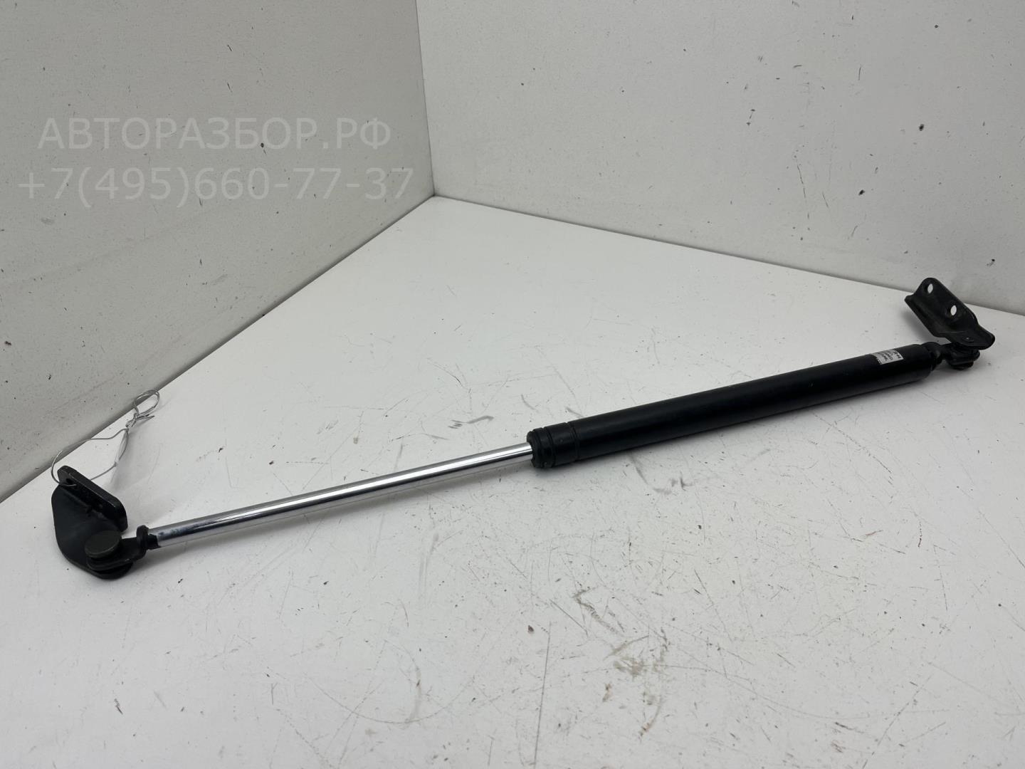 Амортизатор двери багажника