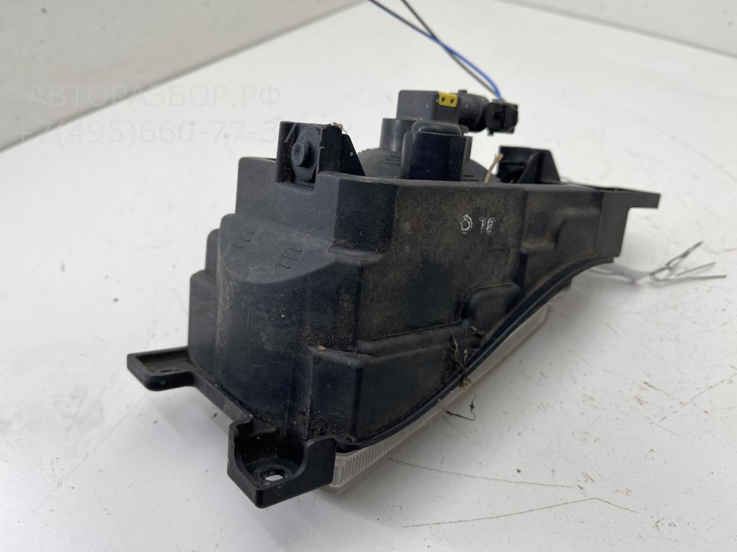 Фара противотуманная левая для Carnival (VQ) 2006-2014