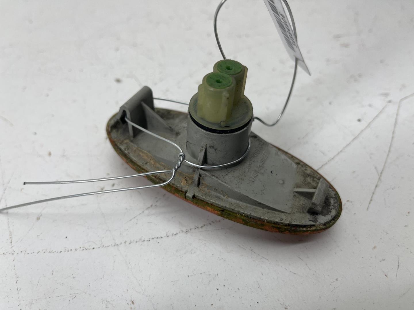 Указатель поворота левый