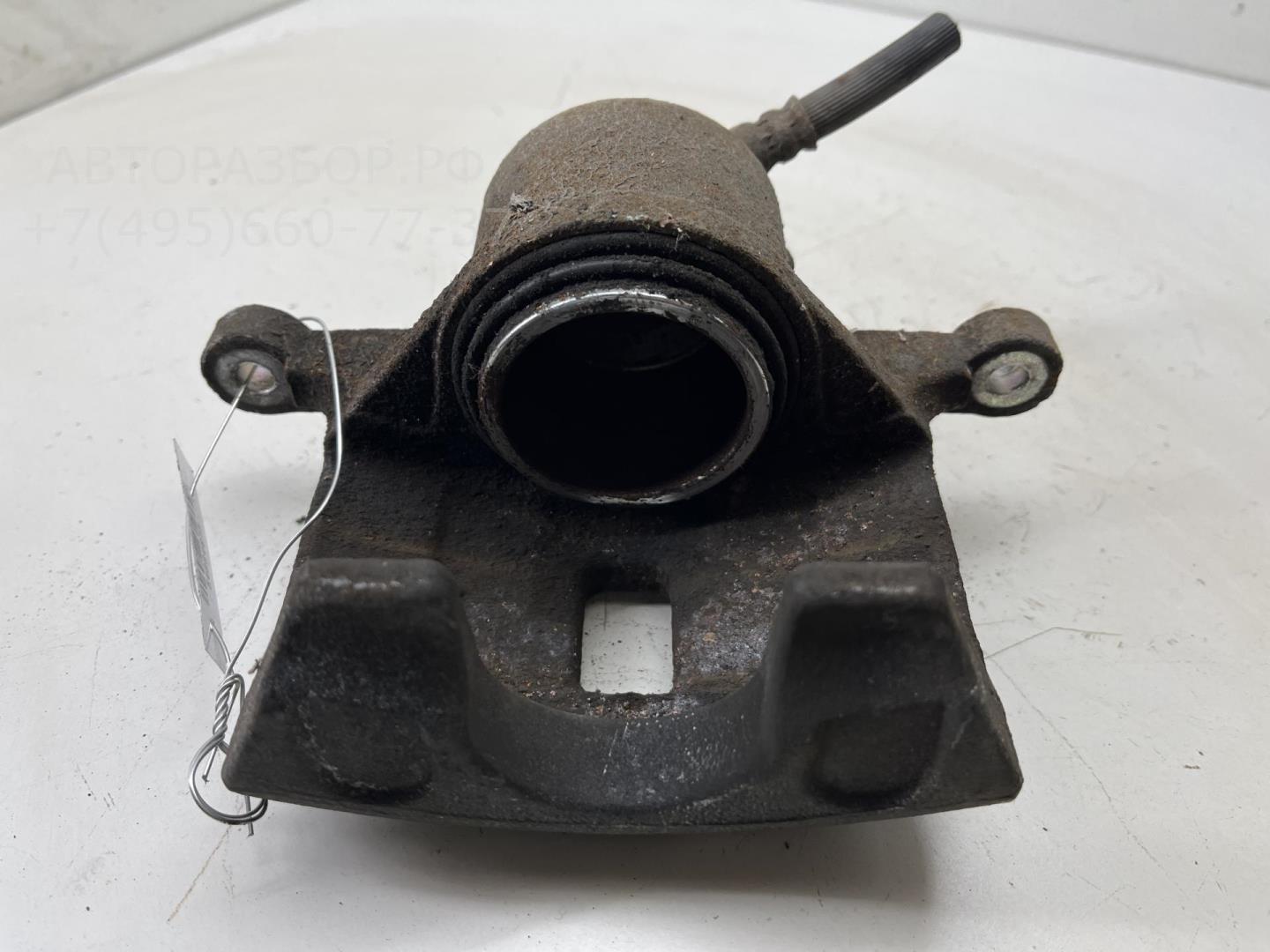 Суппорт передний правый