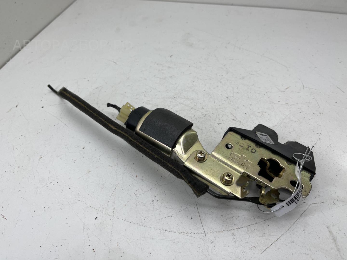 Замок багажника