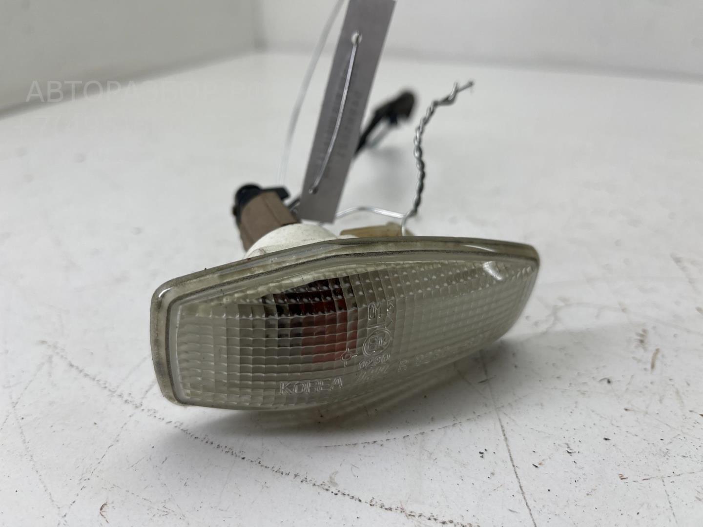 Указатель поворота правый