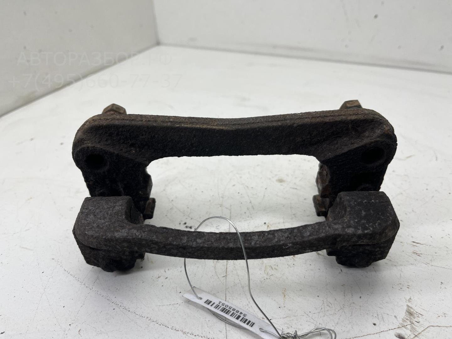 Скоба суппорта заднего