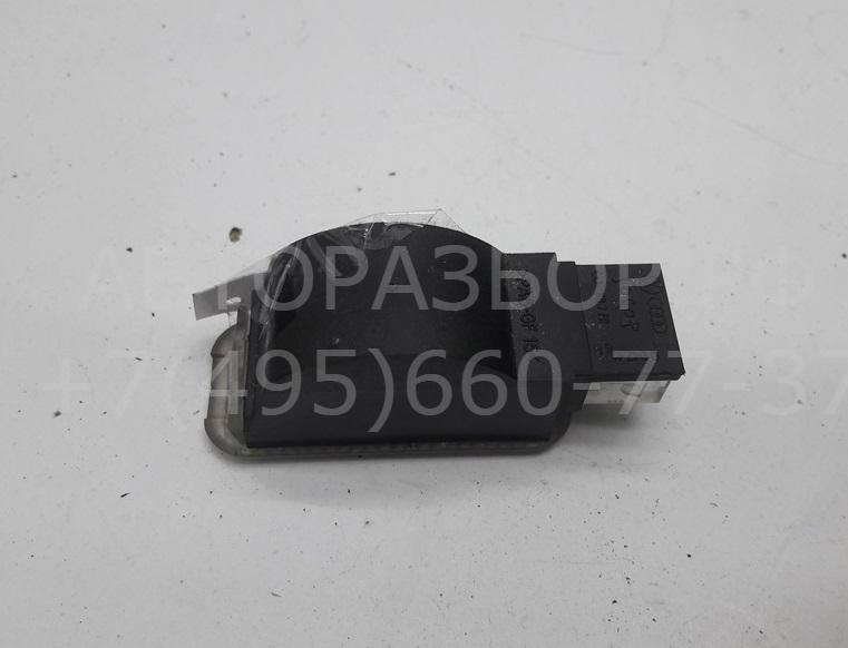 Плафон салонный