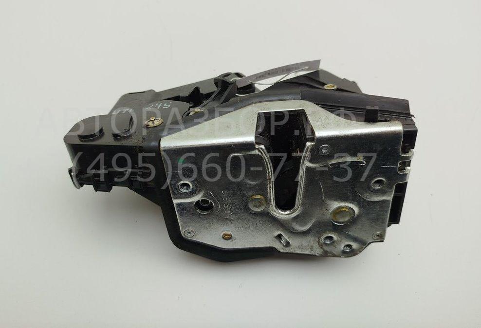 Замок двери задней левой