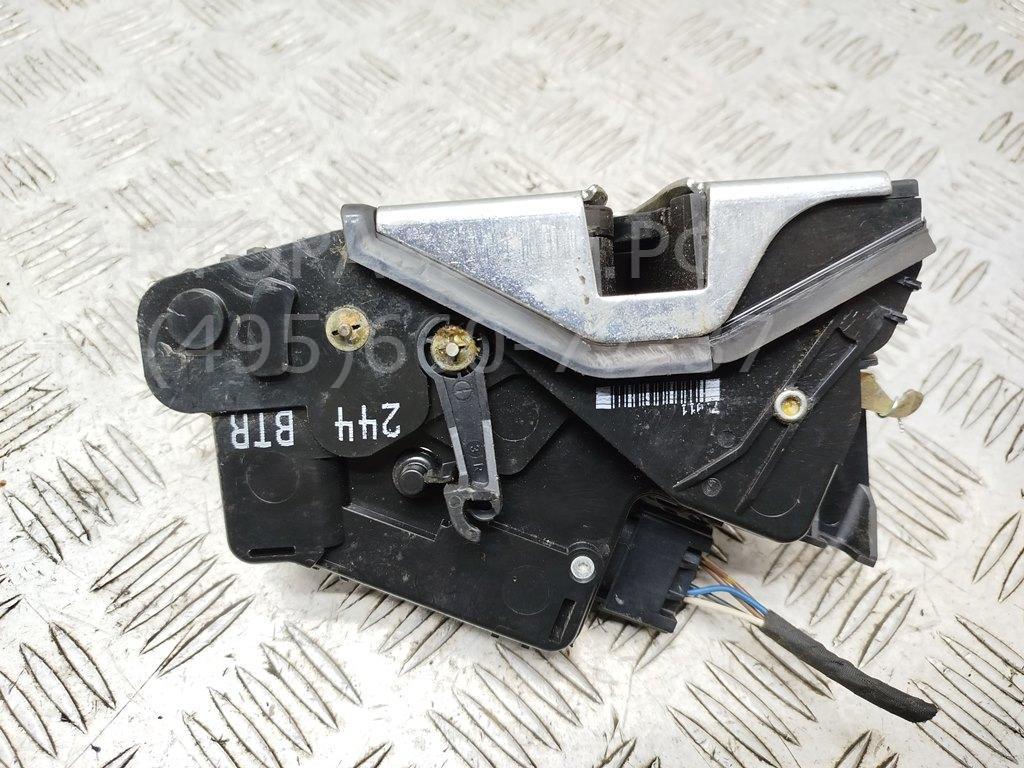 Замок двери передней правой