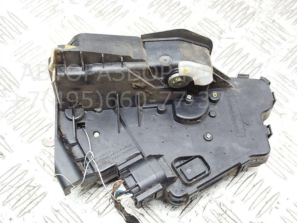 Замок двери задней правой