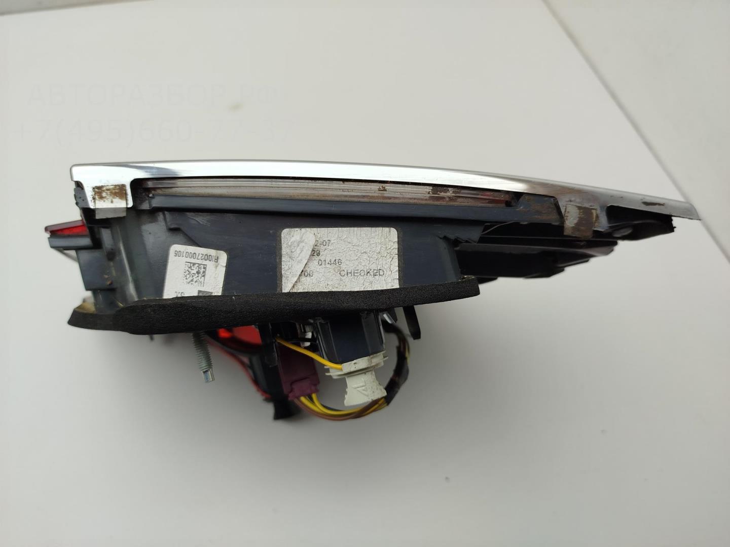 Фонарь задний внутренний левый