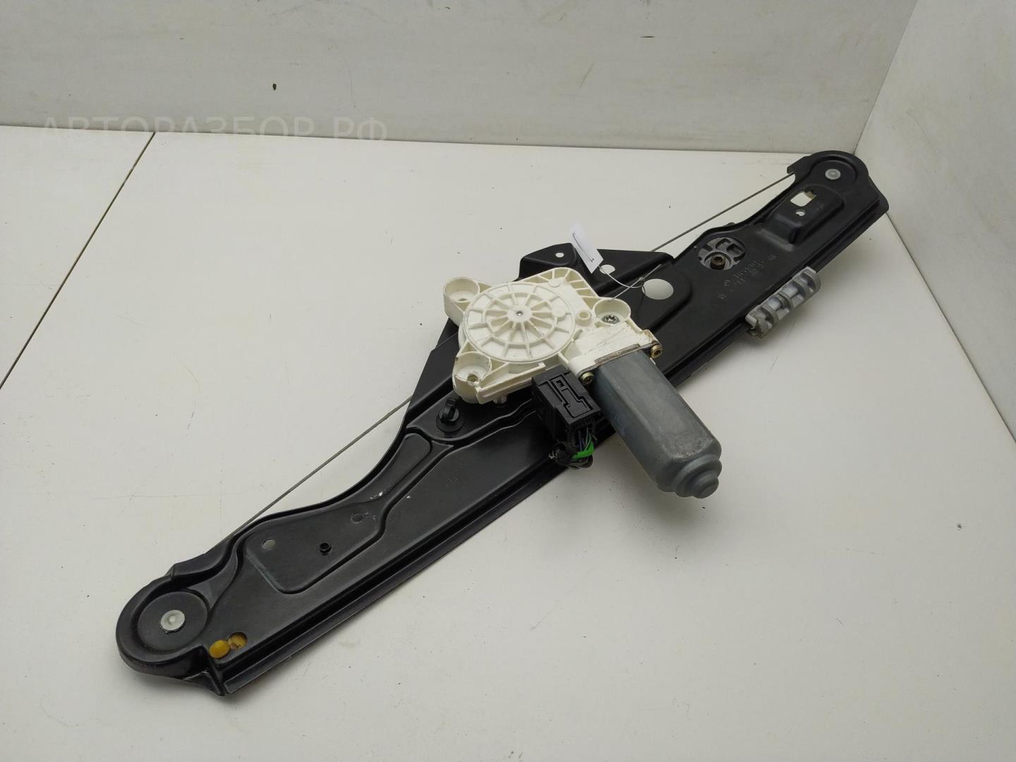 Стеклоподъемник электр. задний правый