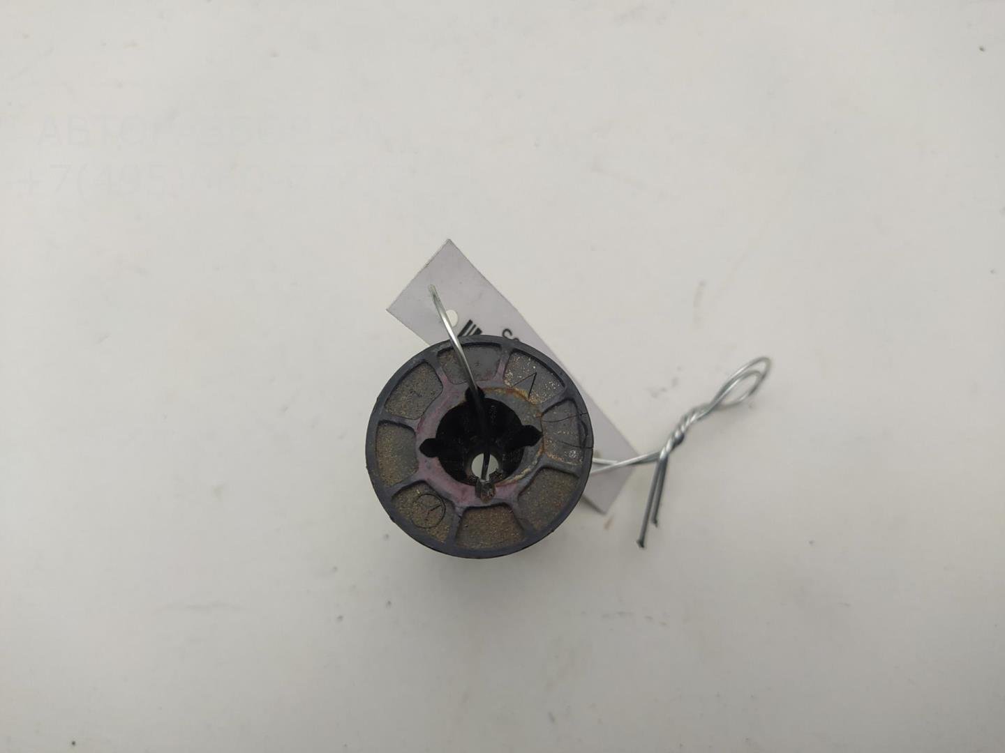 Крепеж фары