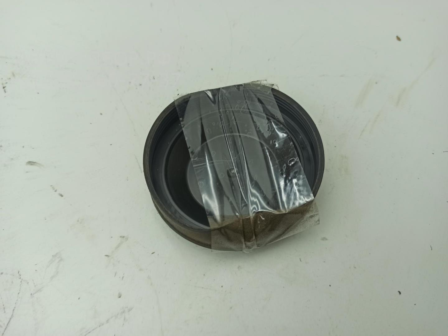 Крышка фары левой