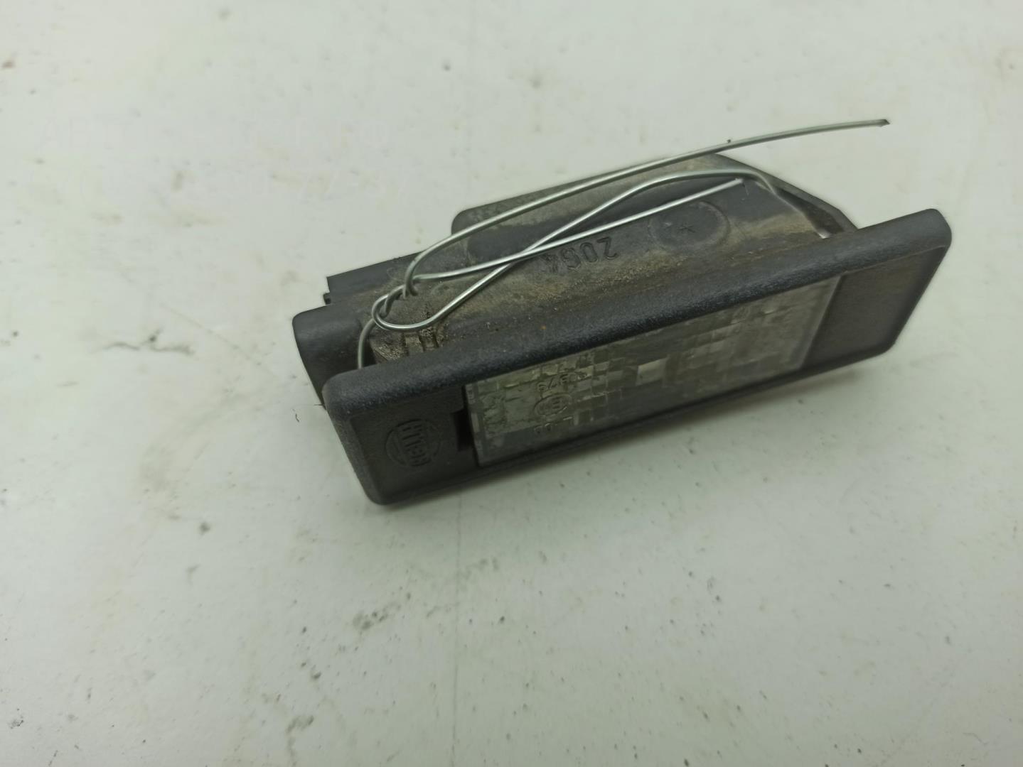 Фонарь подсветки номера