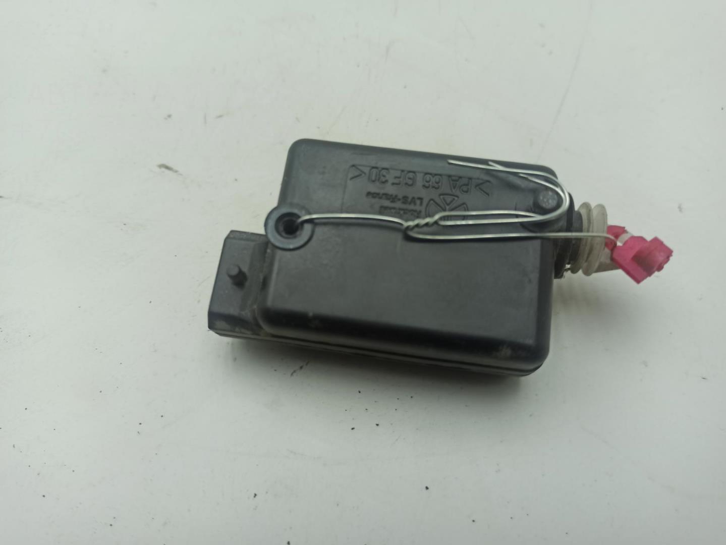 Активатор замка багажника