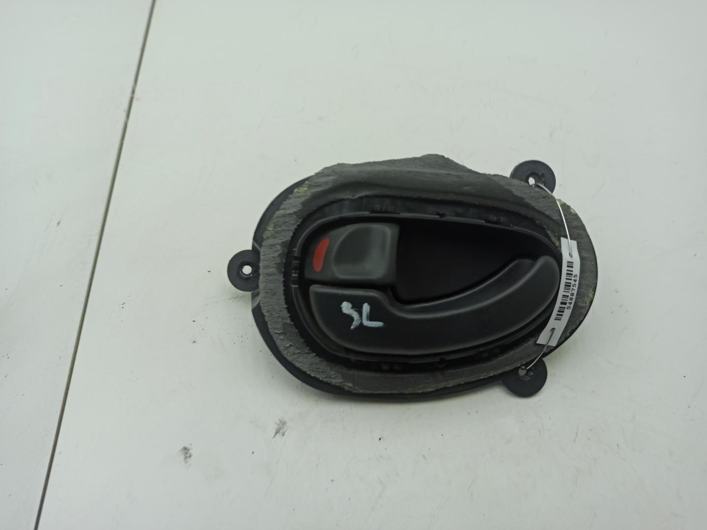 Ручка двери задней внутренняя левая