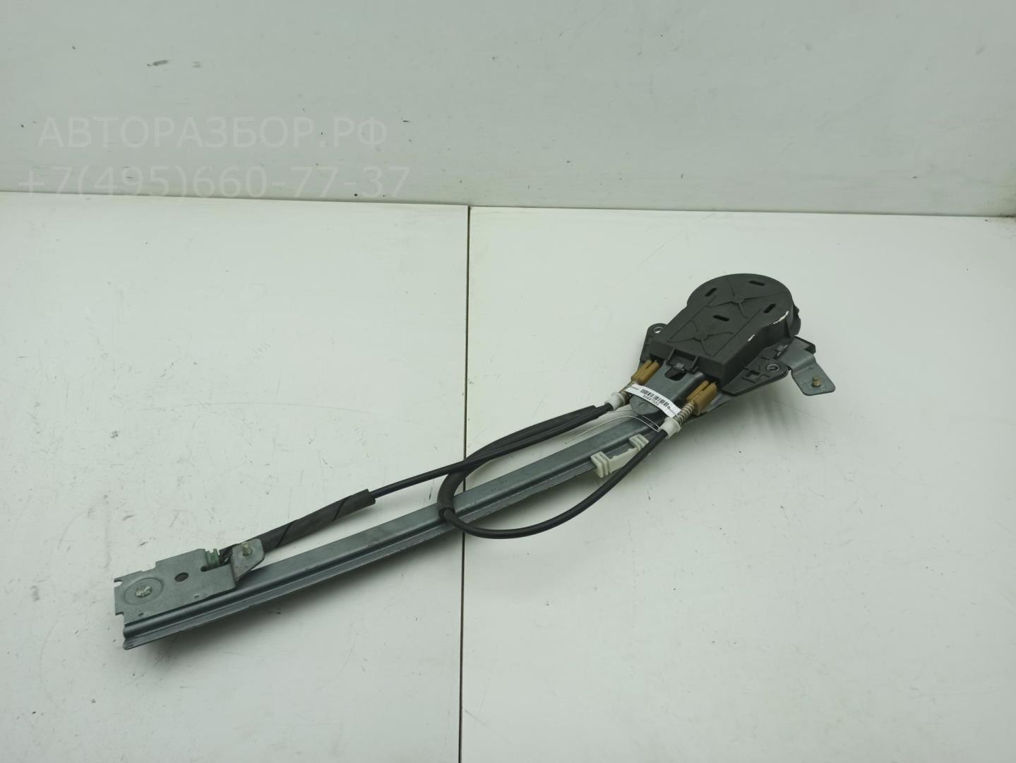 Стеклоподъемник механ. задний правый