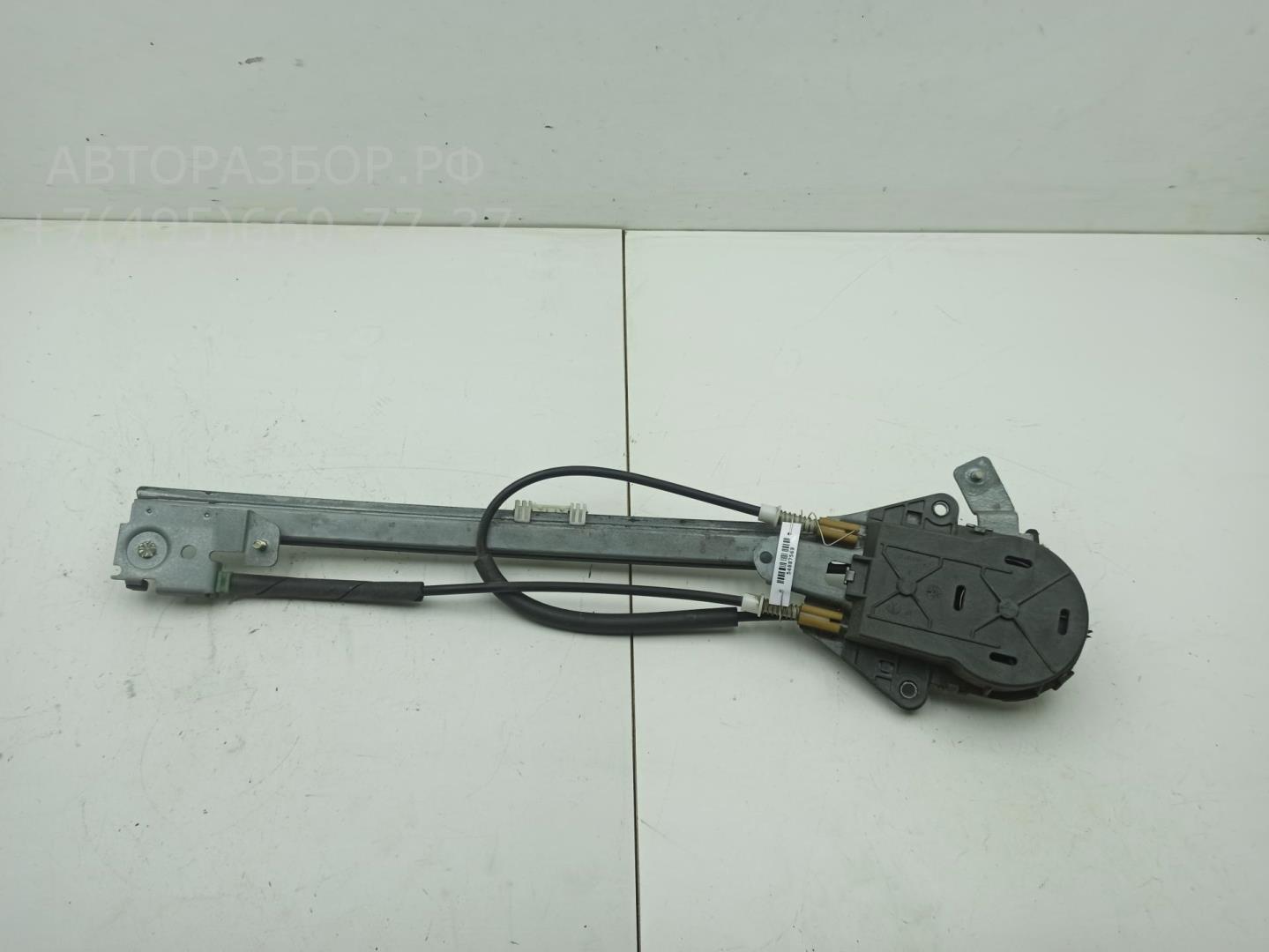 Стеклоподъемник механ. задний левый